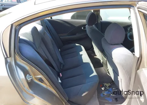 2002 Nissan Altima 2.5 S z USA, uszkodzony, nr VIN 1N4AL11D02C211175